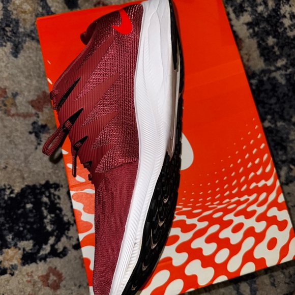 Nike men running - Picture 7 of 9